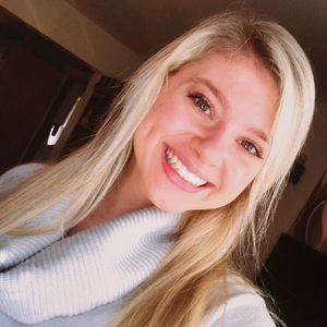 Meet your Posher, Avery